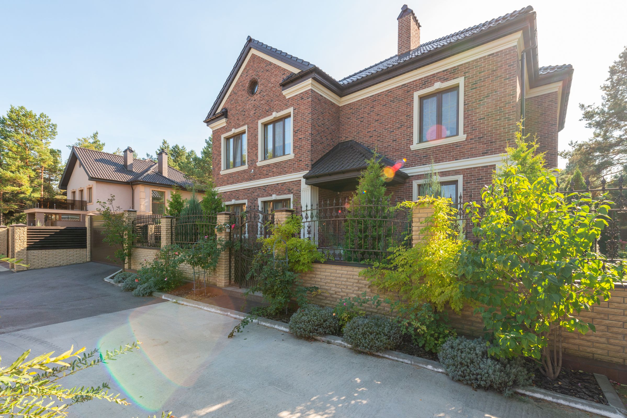 Long Island style home exterior and driveway